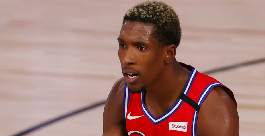 包含德国杯赛程吃紧，印第安纳步行者赛前更衣室发声，质疑声仍在，年轻球员得到机会的词条