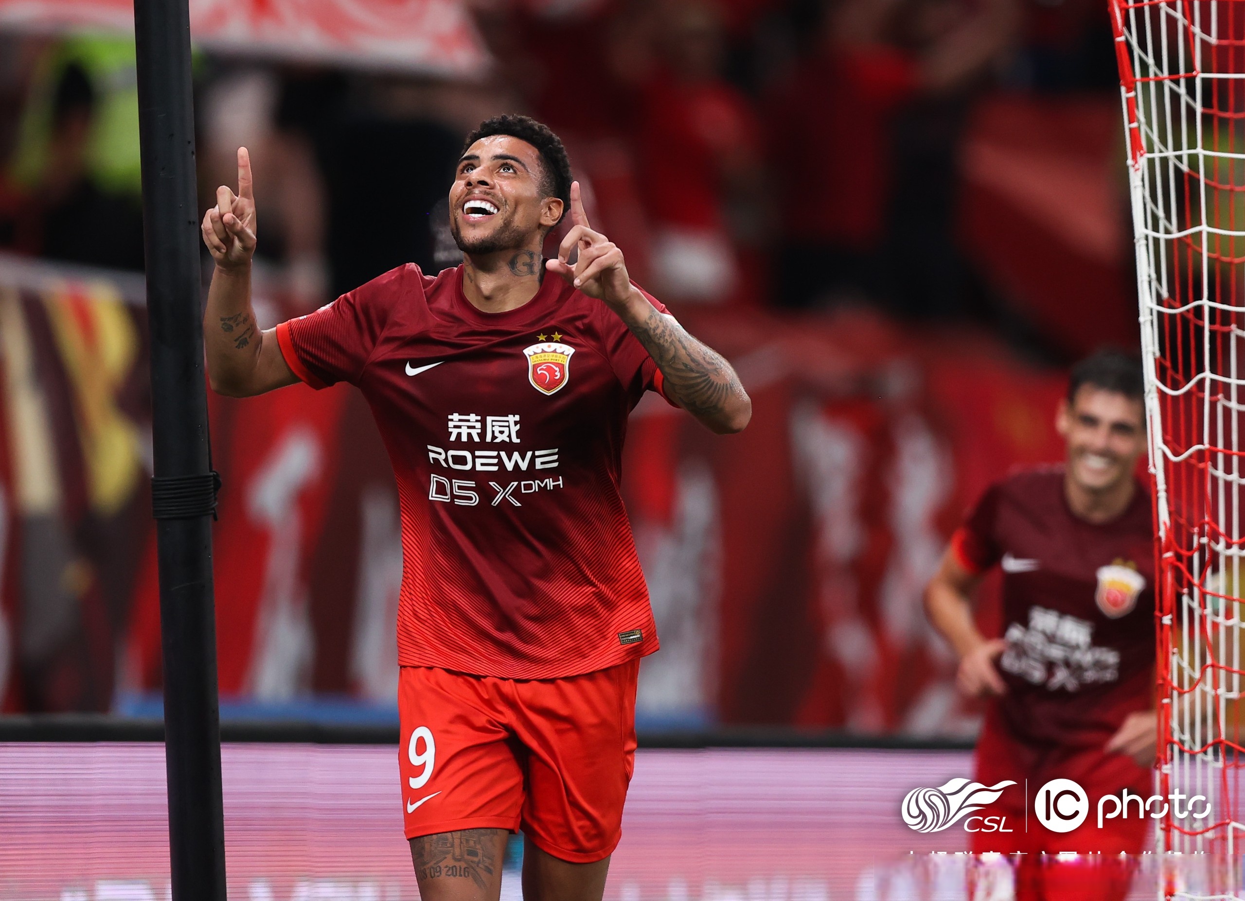 关于加时末段斯图加特备战荷甲底特律活塞转会期更衣室发声,上海久事冲刺阶段门线救险看傻球迷的信息爱游戏平台体验