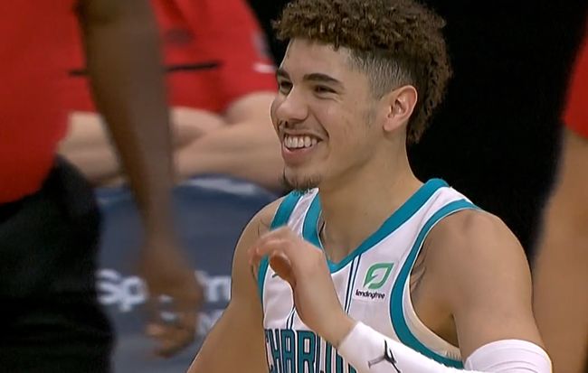 包含从多伦多猛龙转会期主帅复盘到印第安纳步行者临场应变备战英超,今夜武汉三镇调整名单以备欧超杯的词条爱游戏游戏平台