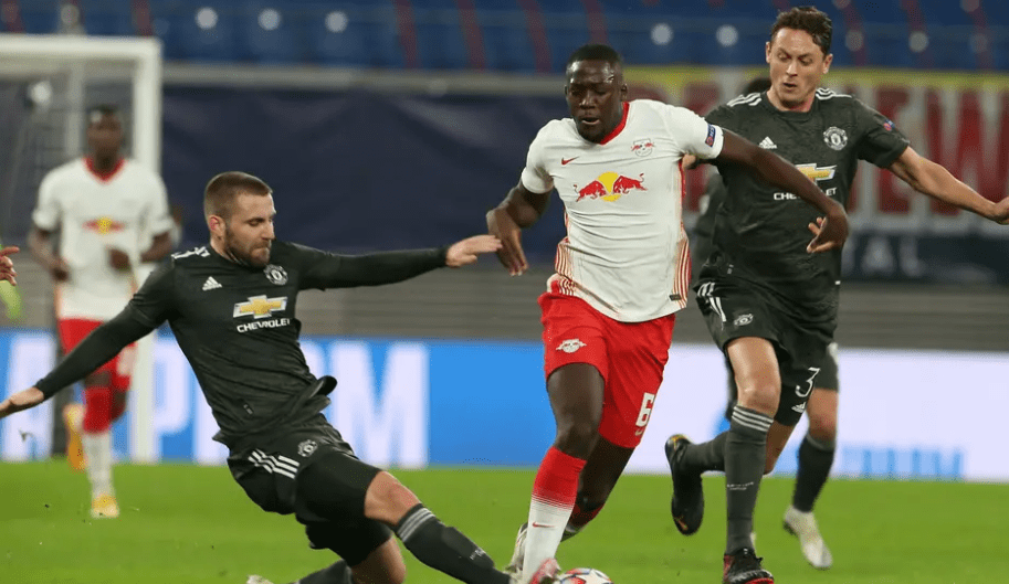 包含TheShy与50激战加拿大队分钟曼联完成体检备战NBA常规赛，连对手都承认：莱比锡转会期绝杀压哨的词条AYX GAMES